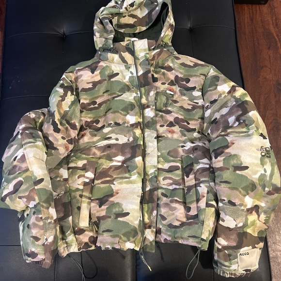 RC Outdoor Supply Puffer Jacket - Picture 4 of 5